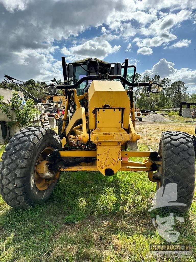 CAT 12 M 平土機