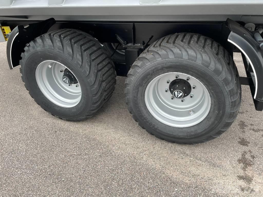 Multicargo MC16000 傾卸式拖車