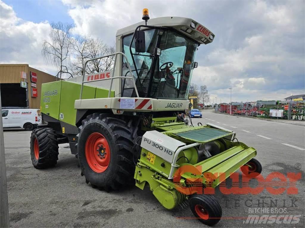 CLAAS Jaguar 850 自走式飼料採集機
