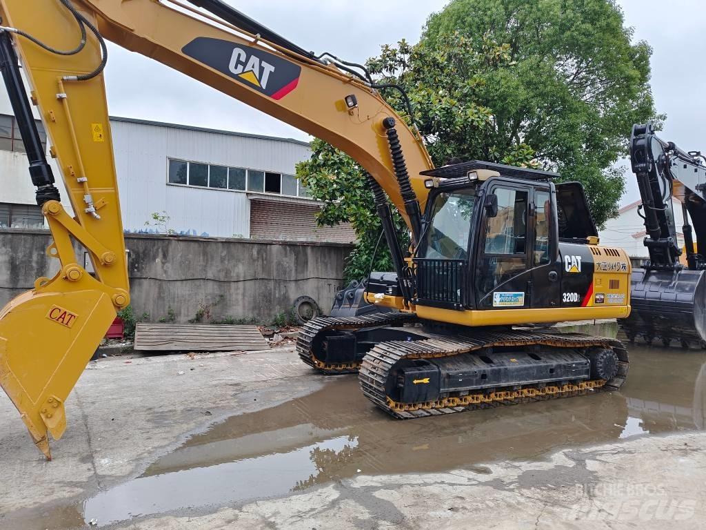 CAT 320 D2 履帶式 挖土機/掘鑿機/挖掘機