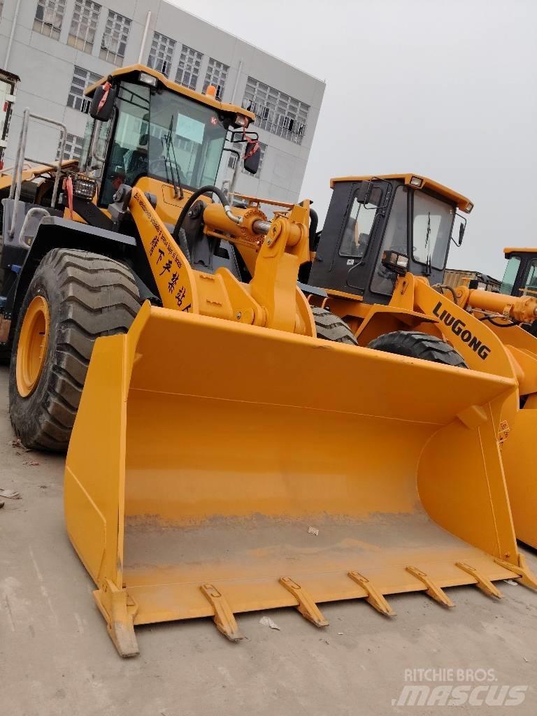 SDLG LG 958 F 輪胎式裝載機