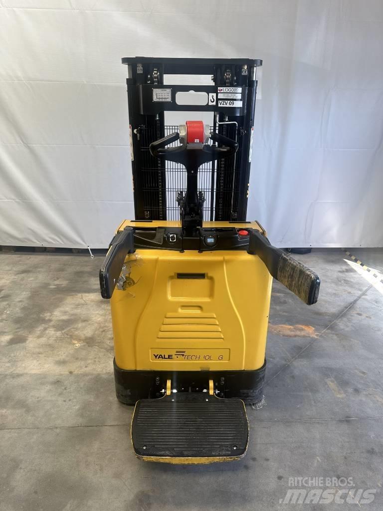 Yale MS12X 行走控制式堆積機