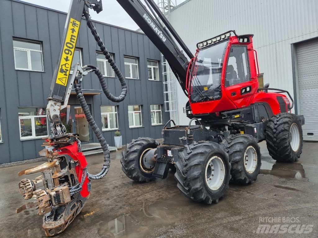 Komatsu 901 收穫機