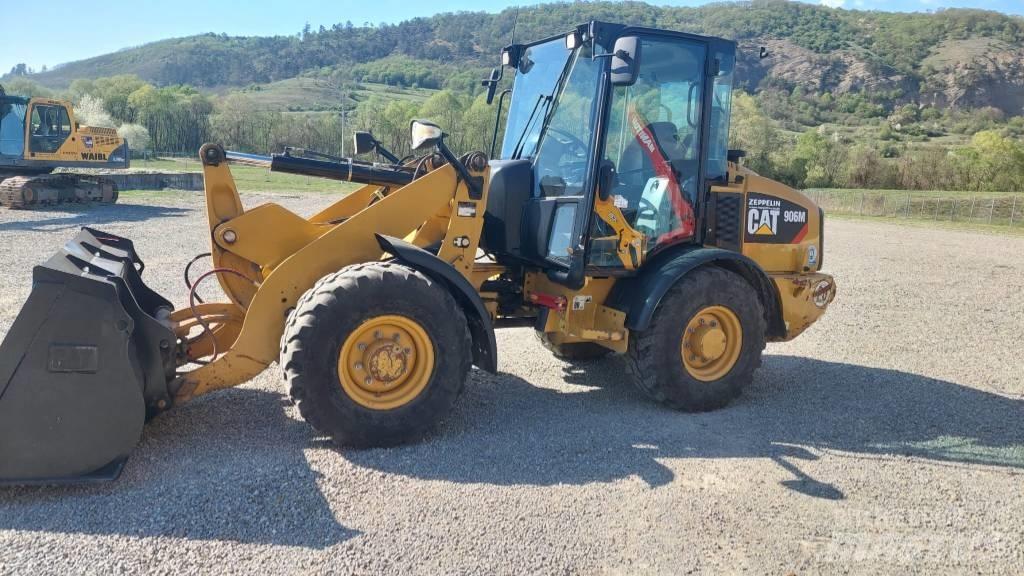 CAT 906 輪胎式裝載機