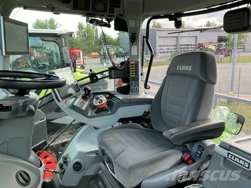CLAAS Axion 960 TT 履帶式起重機