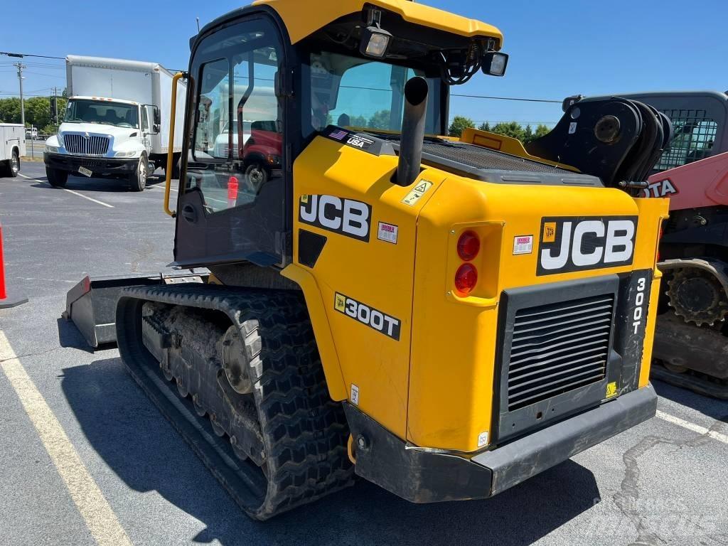 JCB 300 T 滑移轉向裝載機