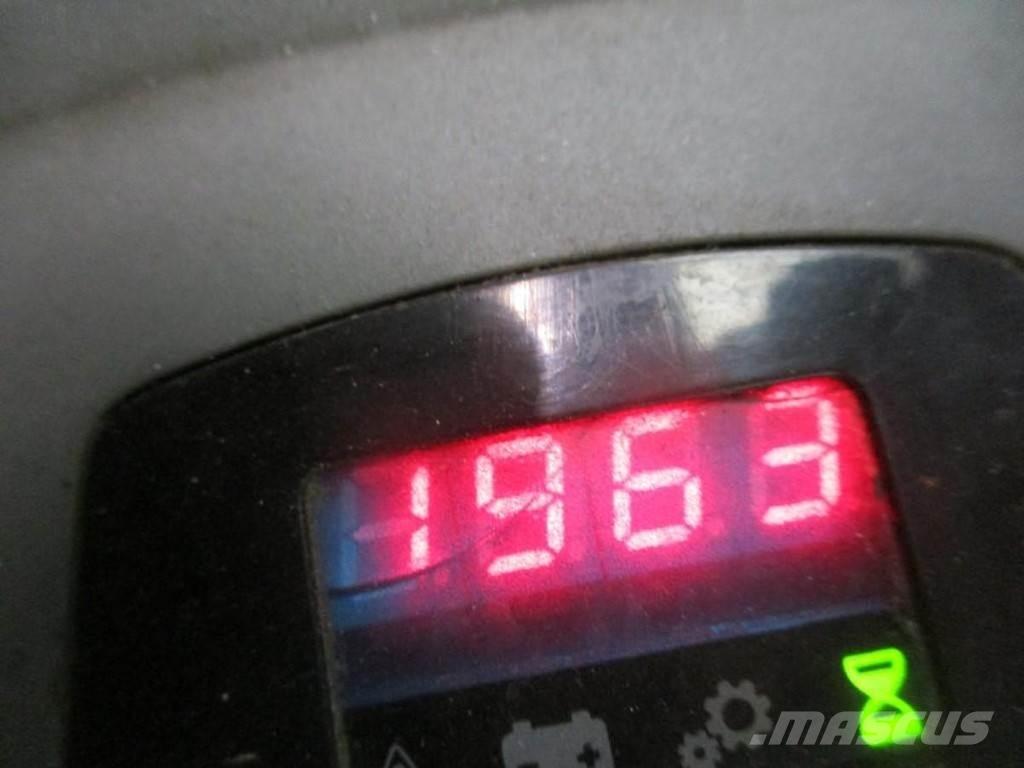 BT LPE 200 平台型低架升降機