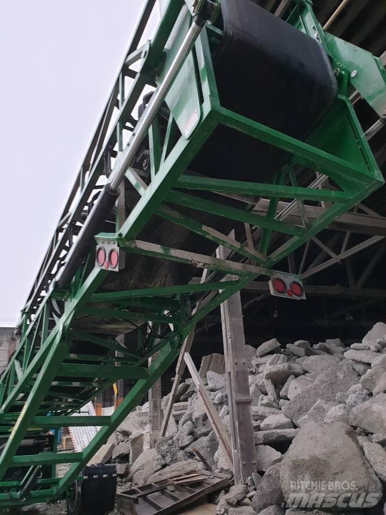McCloskey ST80 輸送機