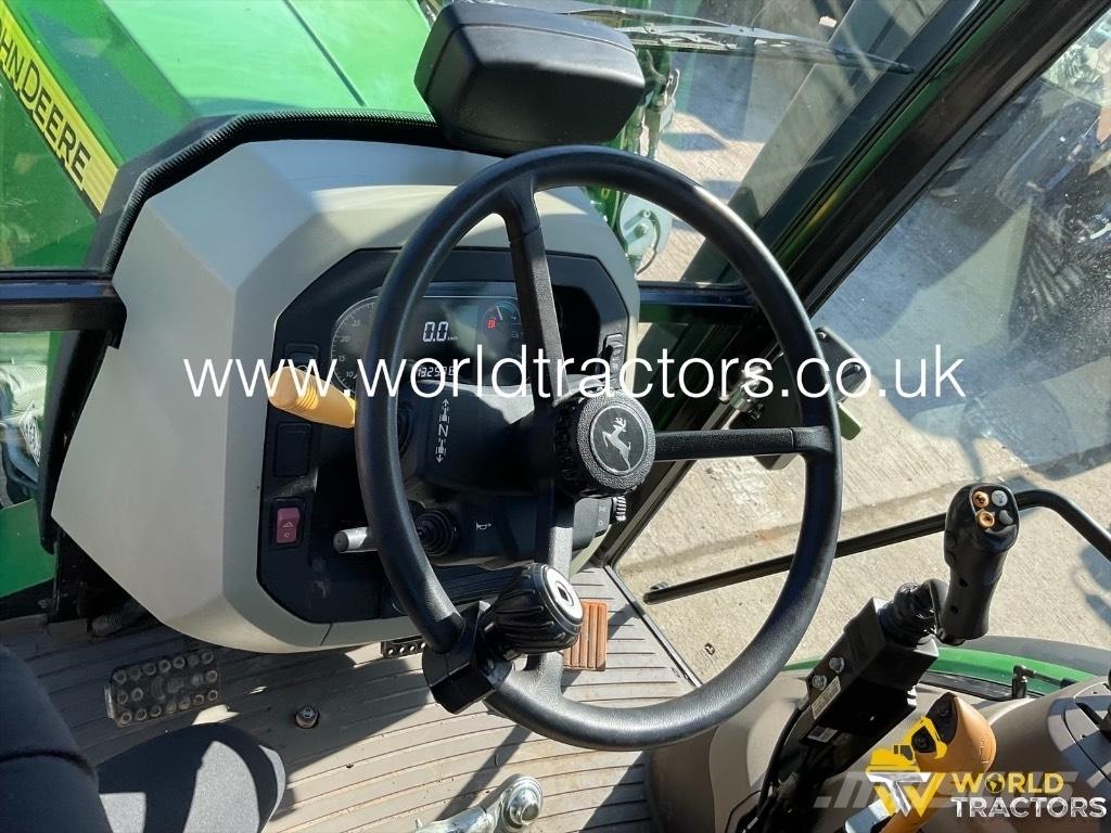 John Deere 5100 M 曳引機