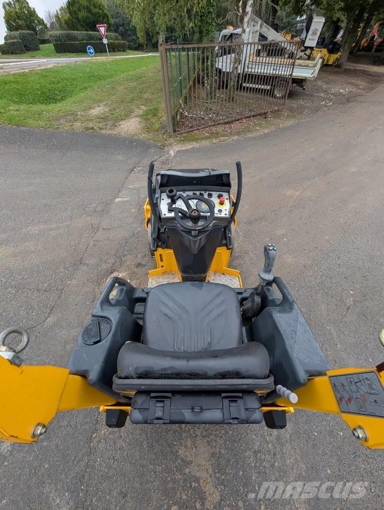 Bomag BW 100 AD M-5 雙輪滾壓機