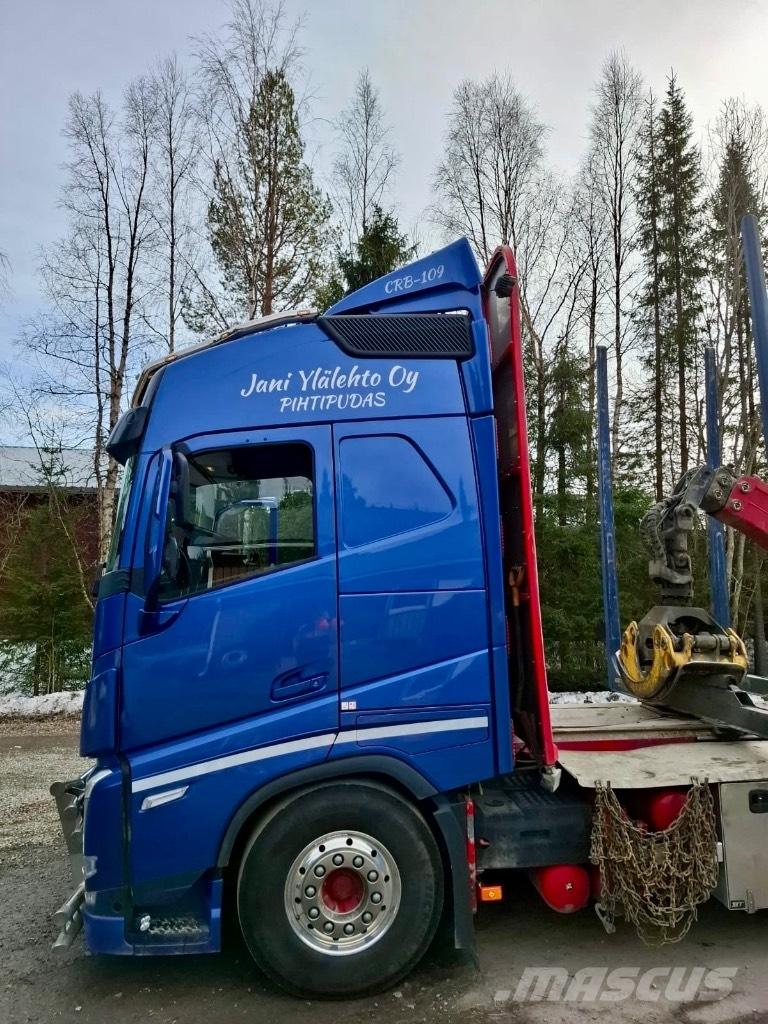 Volvo FH500 8x4*4 木材貨車