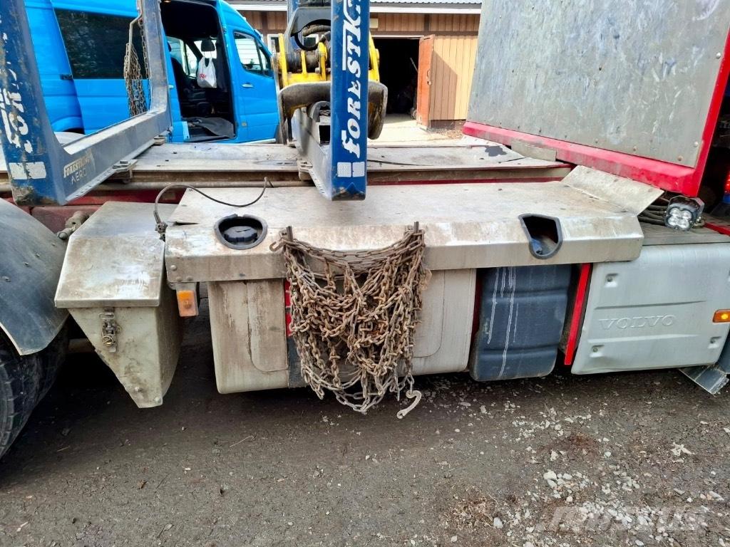 Volvo FH500 8x4*4 木材貨車