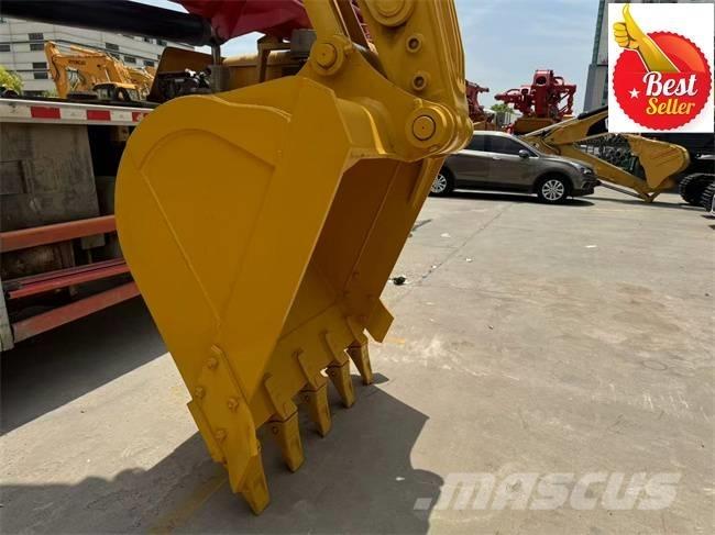 Komatsu PC 220 履帶式 挖土機/掘鑿機/挖掘機