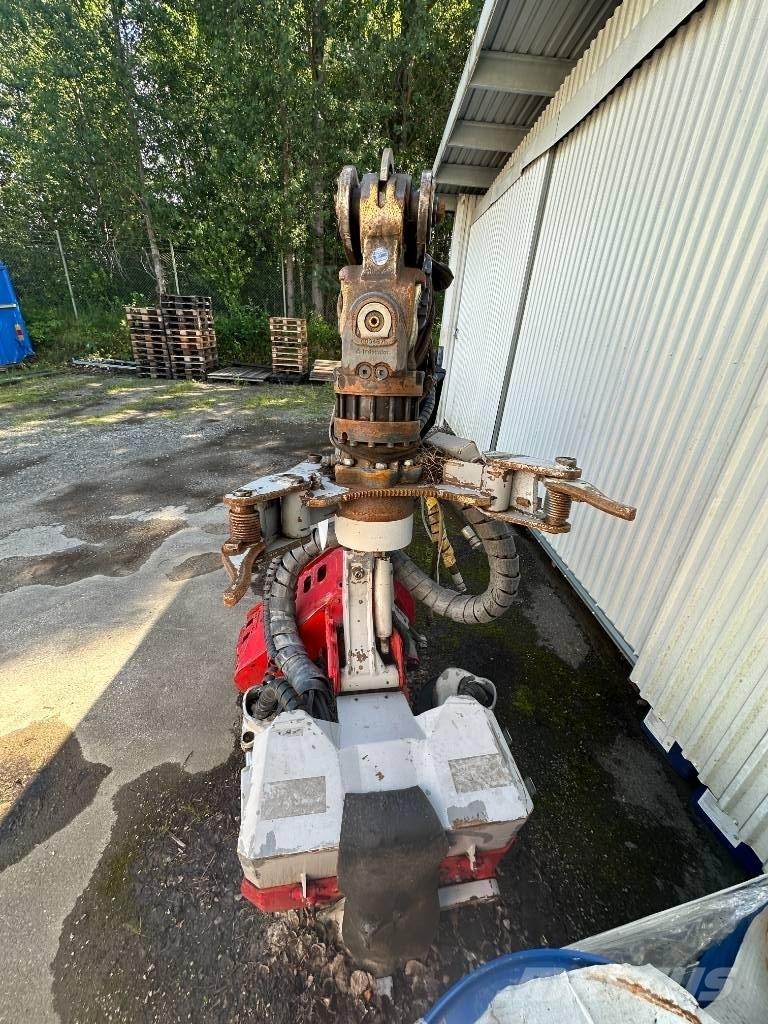 Log Max 4000T 收穫機頭