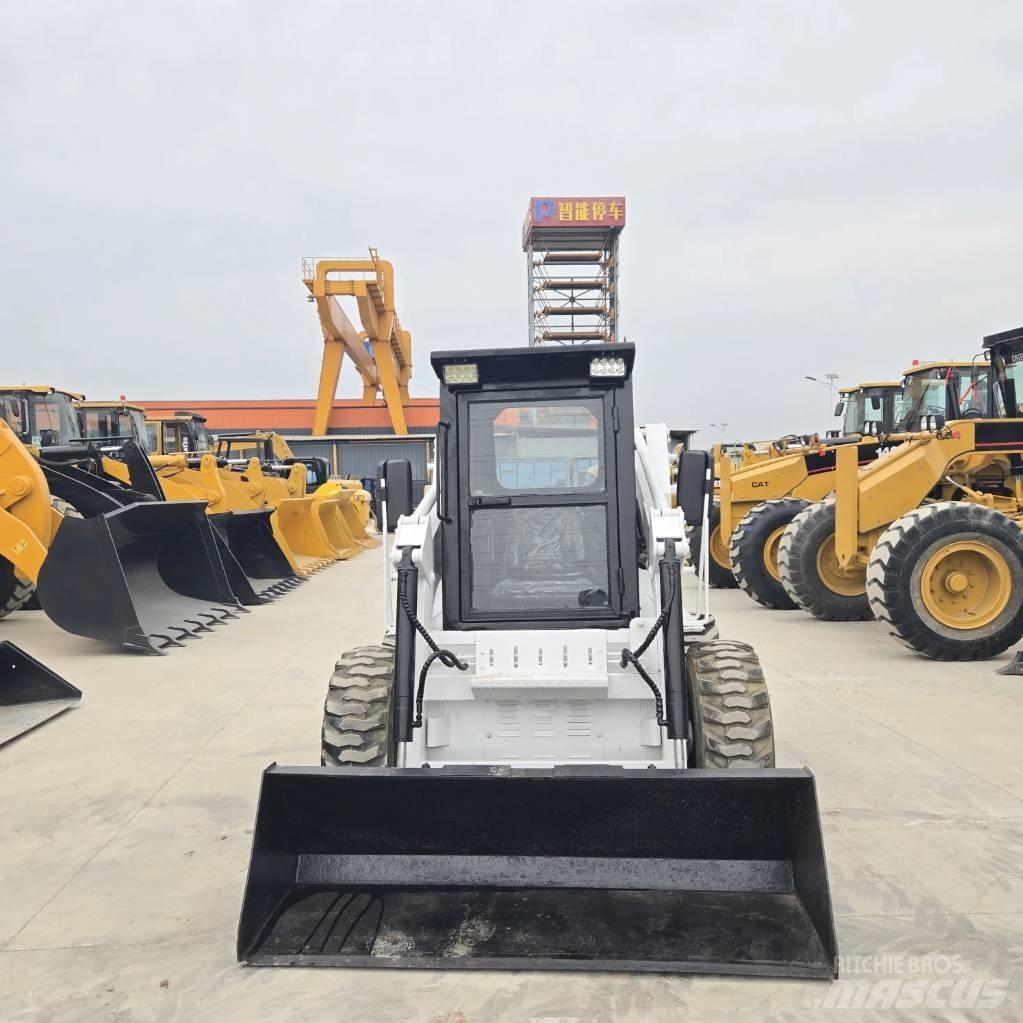 Bobcat S 300 滑移轉向裝載機