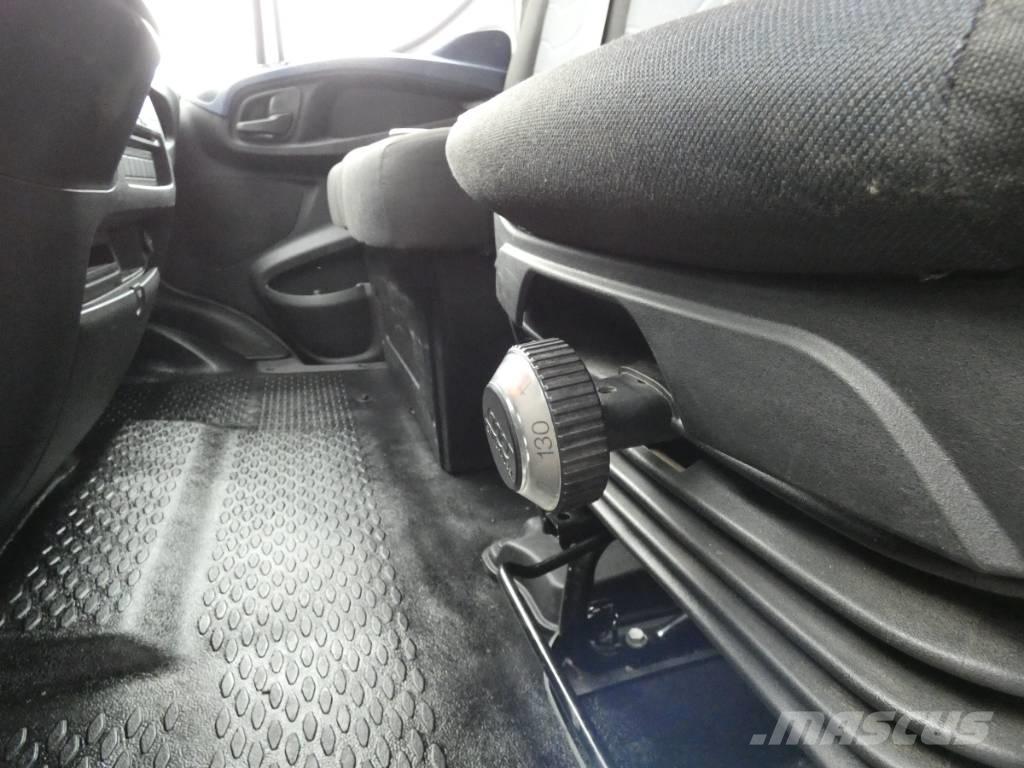 Iveco 50C 18 運輸車輛