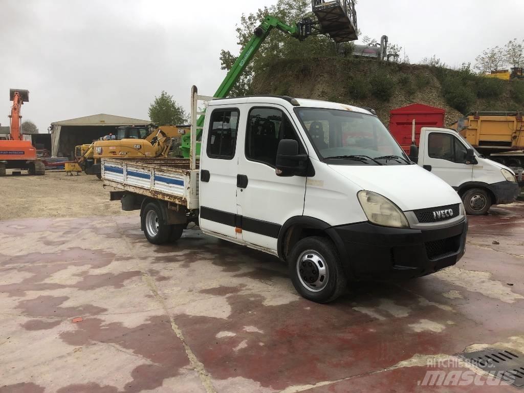 Iveco Daily 35-110 貨箱式卡車