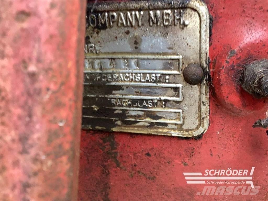 McCormick 724 曳引機