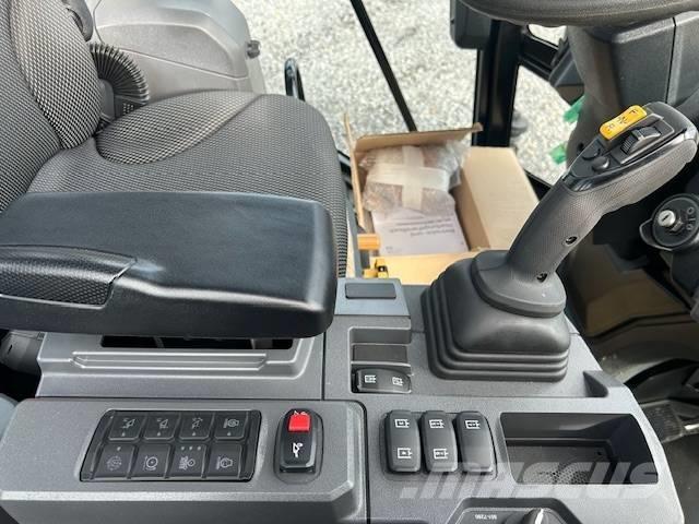 CAT 908 輪胎式裝載機