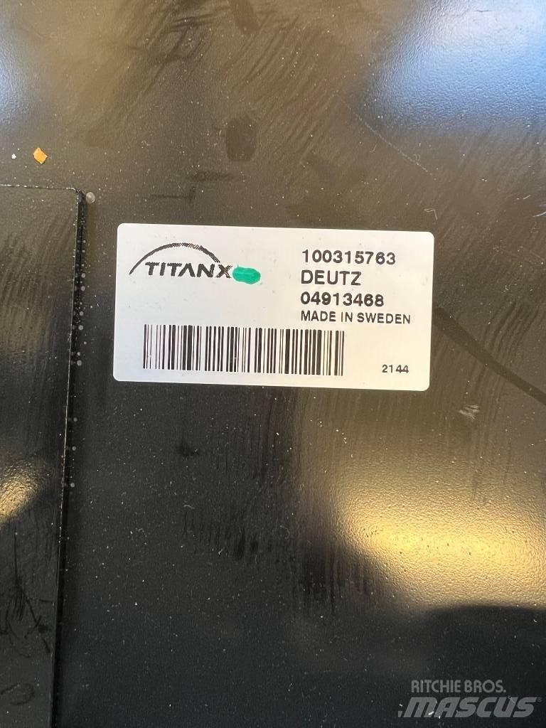 Deutz Radiator 散熱器/水箱