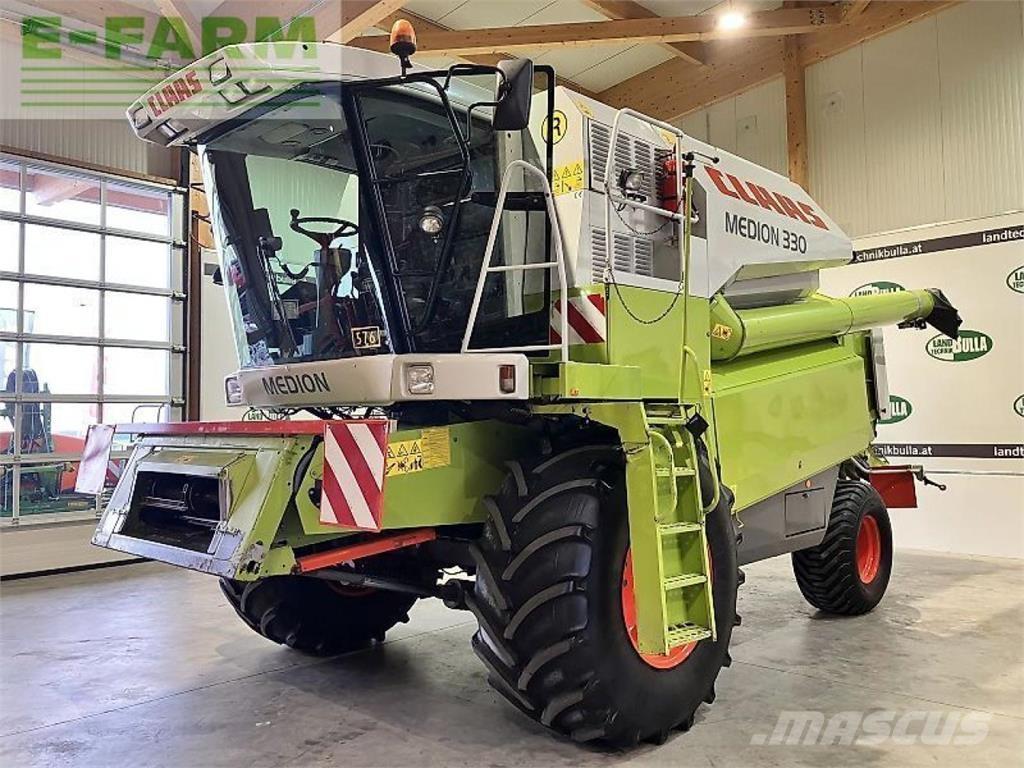 CLAAS medion 330 聯合收穫機