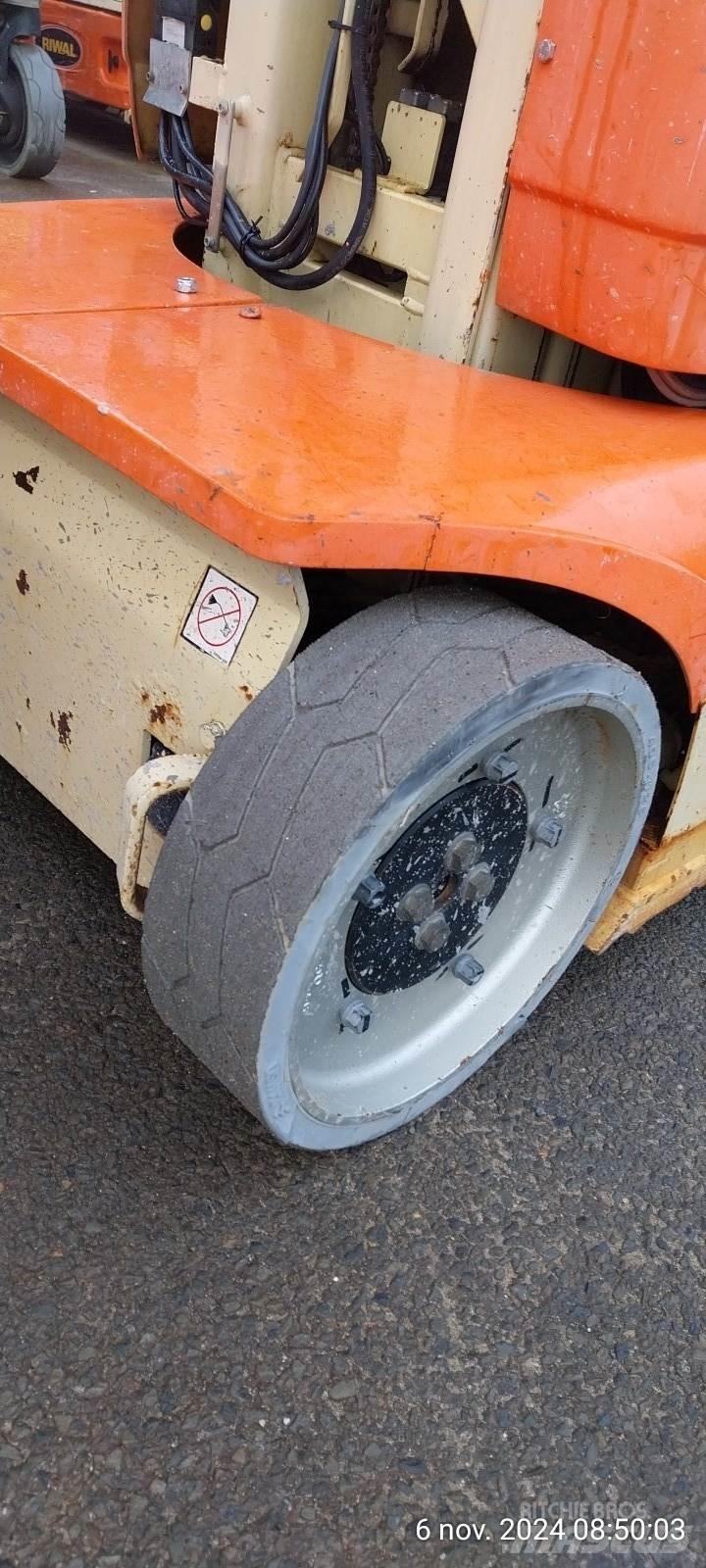 JLG T10E 其他升降機和作業平台