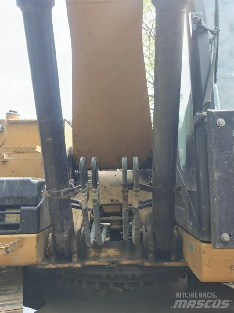 CAT 320 D L 履帶式 挖土機/掘鑿機/挖掘機
