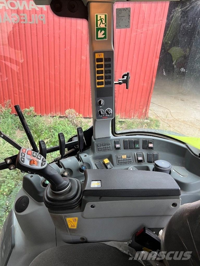 CLAAS Arion 460 CIS 曳引機
