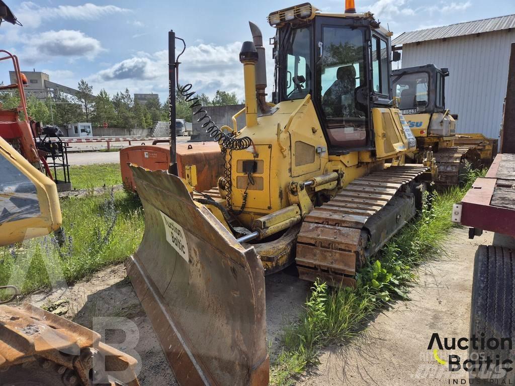 Komatsu D51EX-22 履帶推土機