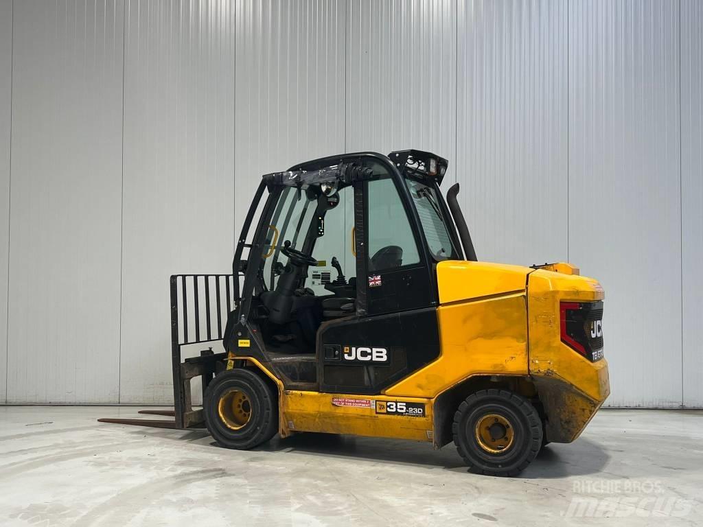JCB TLT35-23D-2WD 柴油卡車