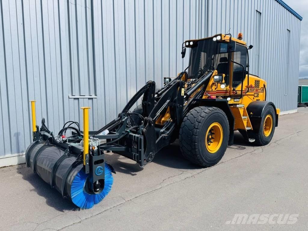 Ljungby L 15 輪胎式裝載機