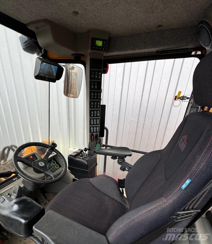Ljungby L 15 輪胎式裝載機