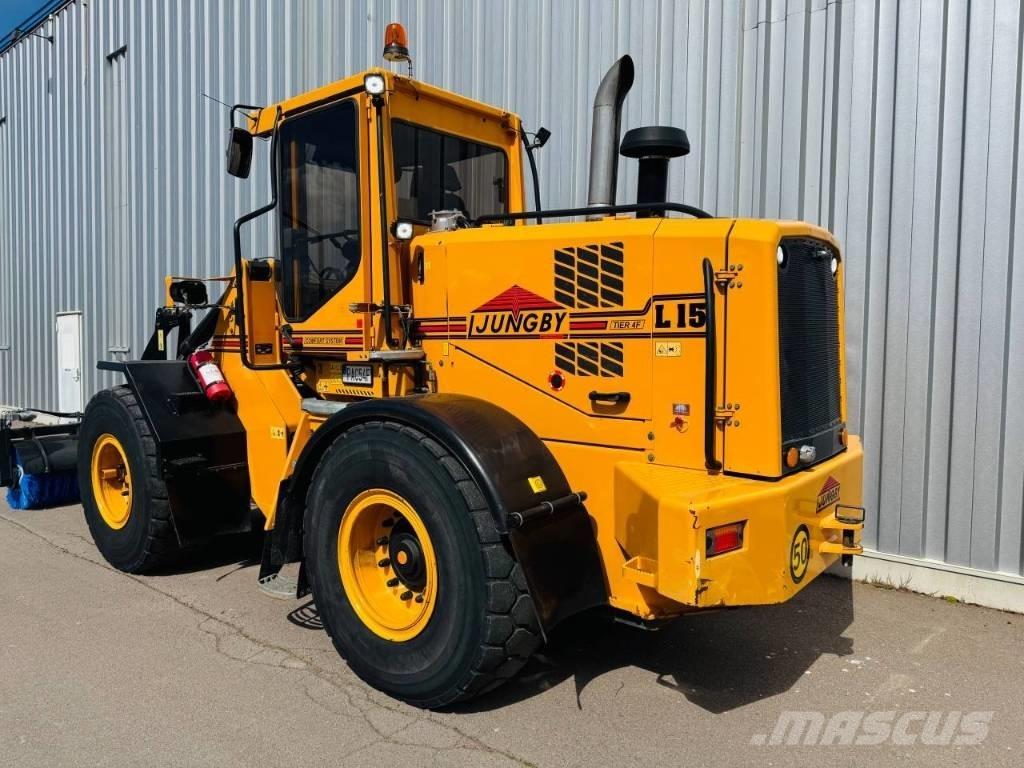 Ljungby L 15 輪胎式裝載機