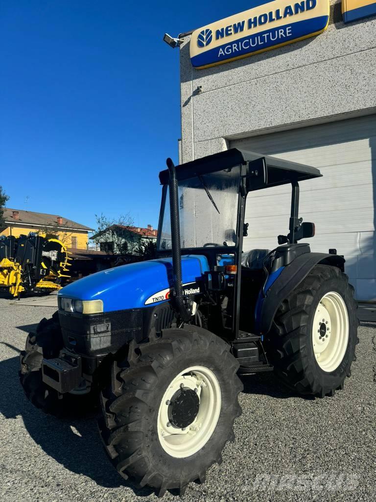 New Holland TN 70 曳引機