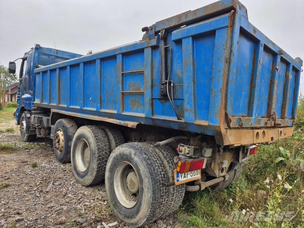 Sisu E14 傾卸式卡車