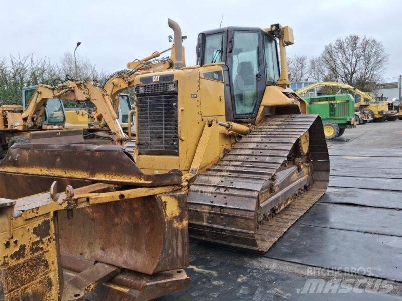 CAT D6N 履帶推土機