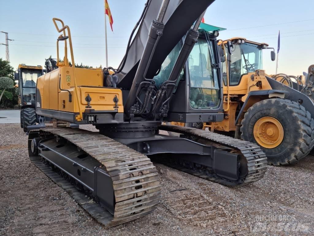 Volvo EC 240 C 履帶式 挖土機/掘鑿機/挖掘機