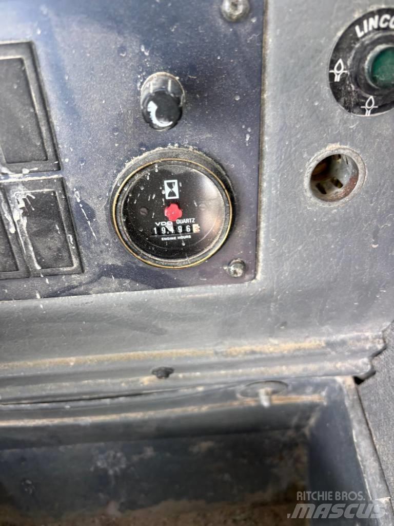 Volvo L 120 C 輪胎式裝載機