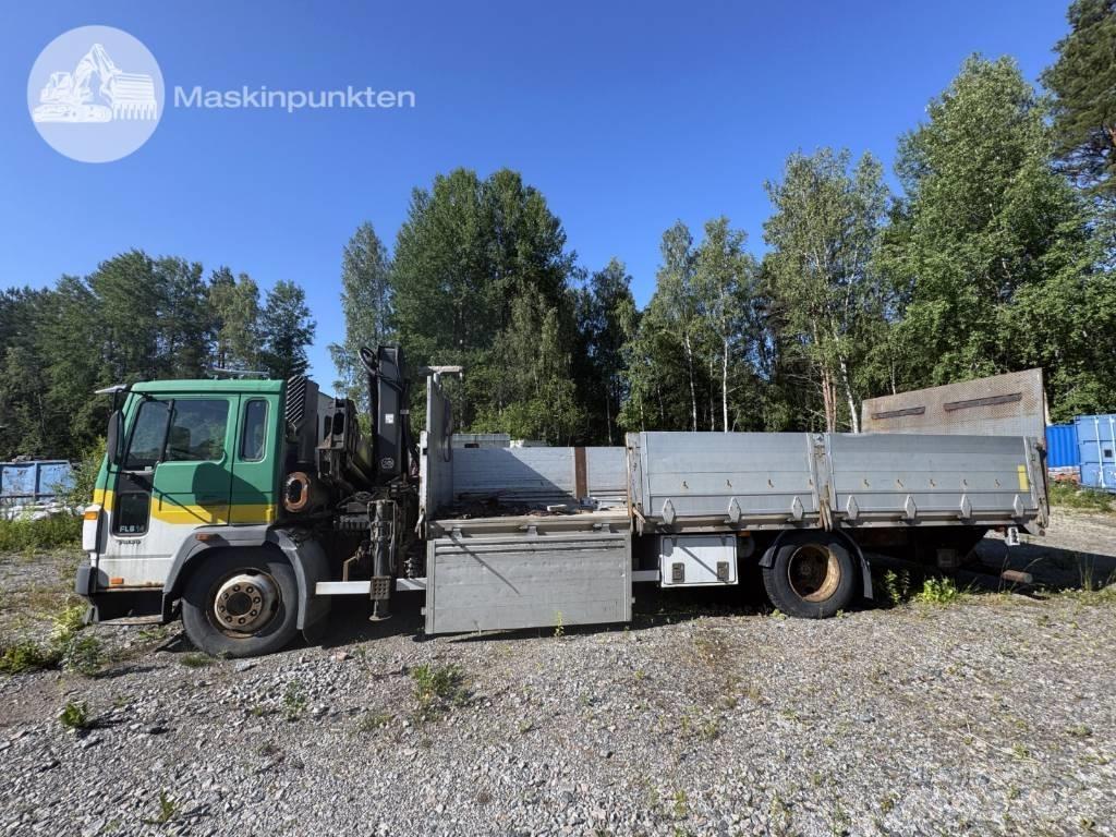 Volvo FL 614 起重機卡車