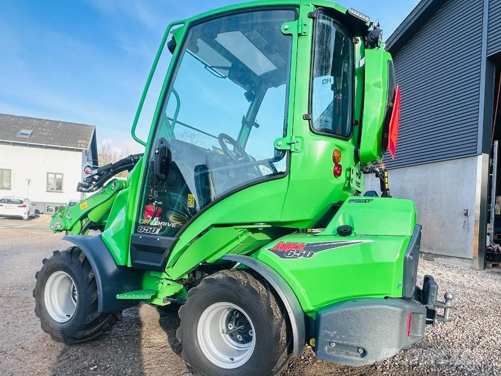 Avant 650 i 多功能裝載機