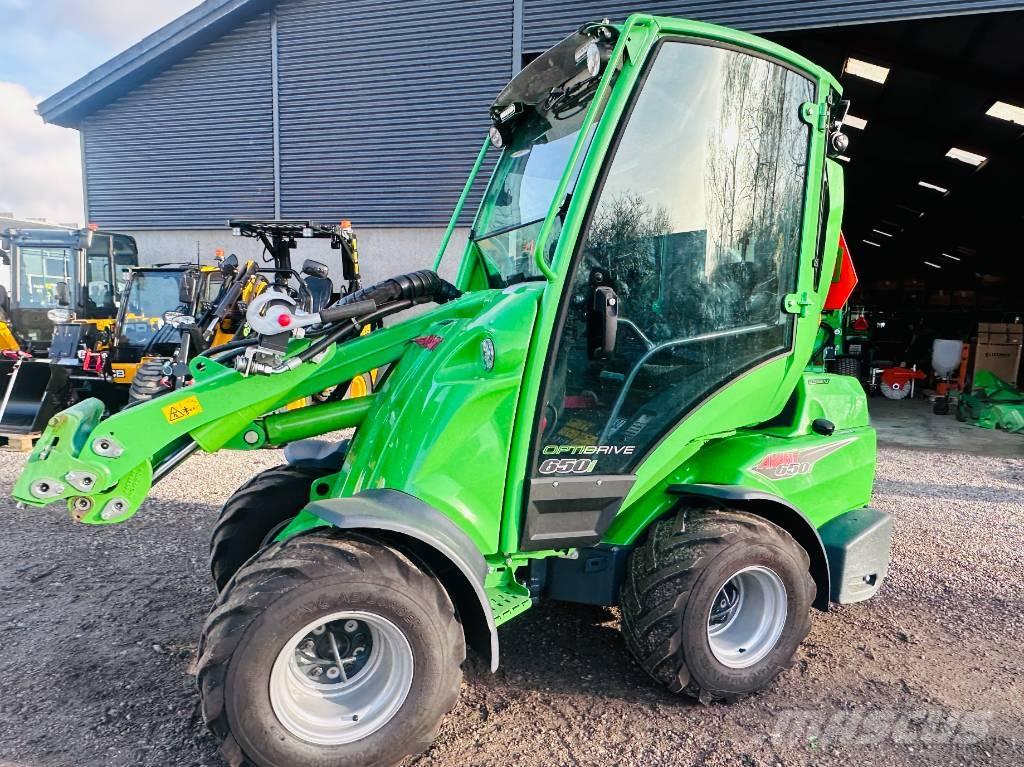 Avant 650 i 多功能裝載機