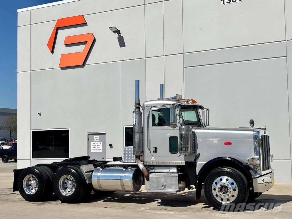 Peterbilt 388 曳引機組件