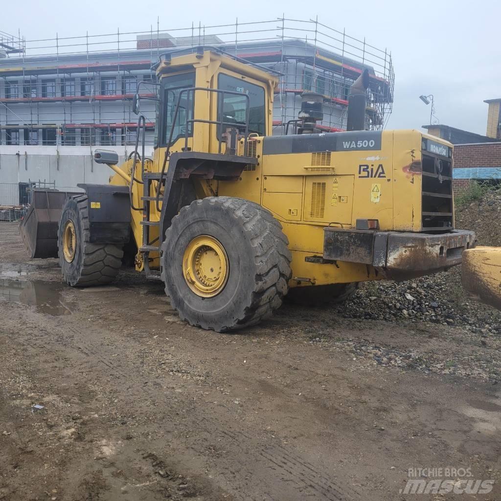 Komatsu WA500 輪胎式裝載機