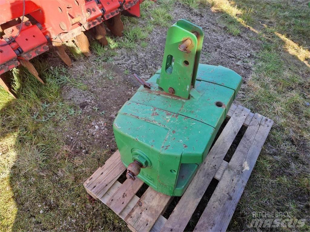 John Deere 900 kg 其他曳引機配件