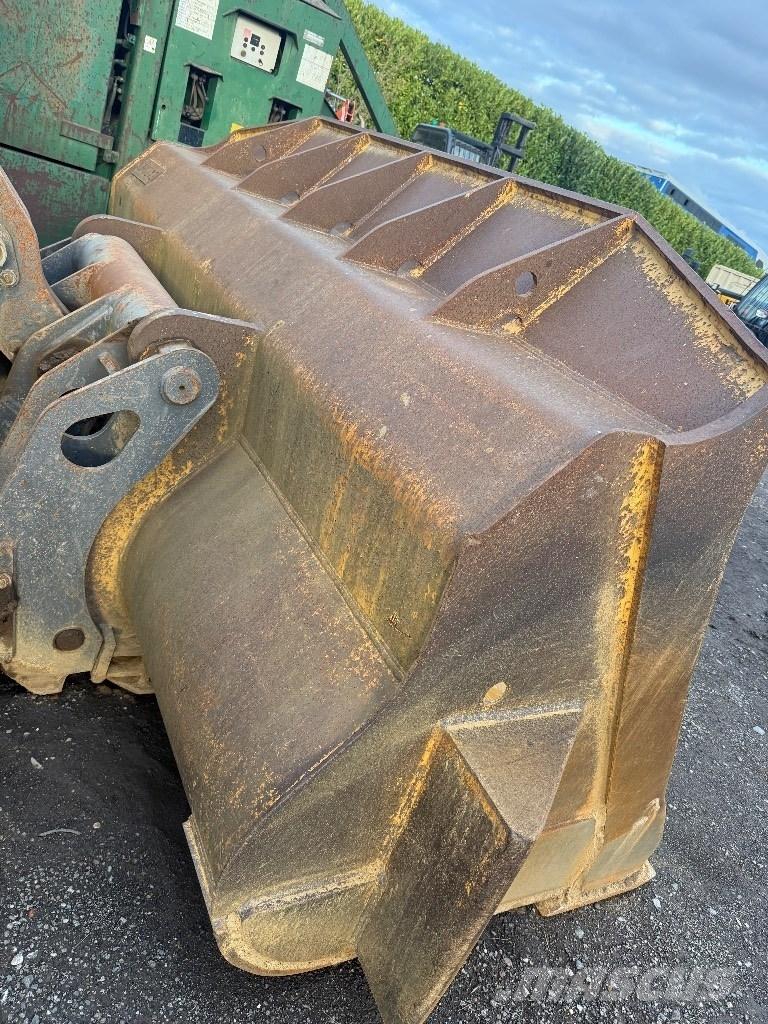 Volvo L 150 H 輪胎式裝載機