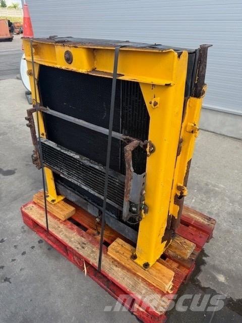 Volvo L 120 F COOLER 散熱器/水箱
