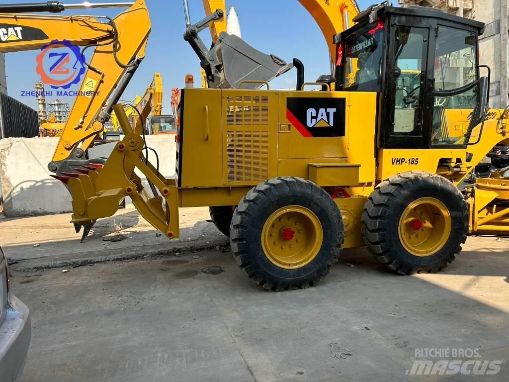 CAT 140 K 平土機