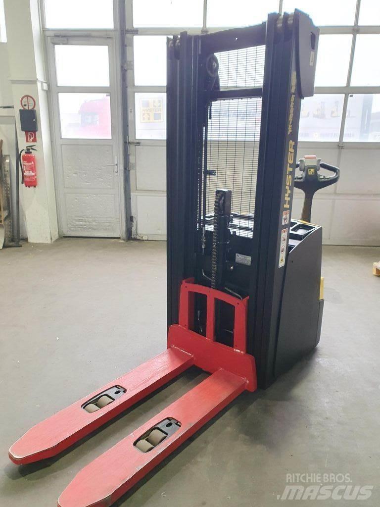Hyster S 1.4 行走控制式堆積機