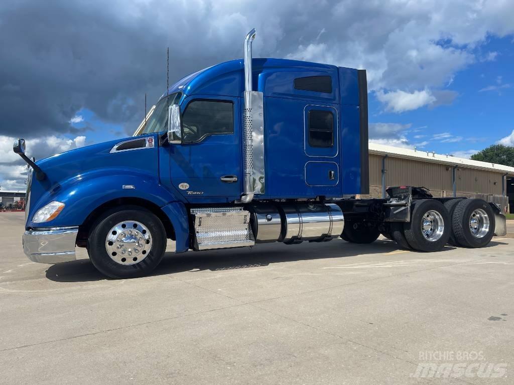 Kenworth T 680 曳引機組件