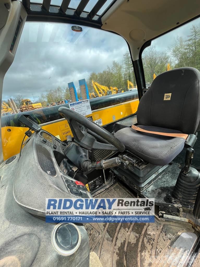 JCB 540-180 伸縮臂操作車